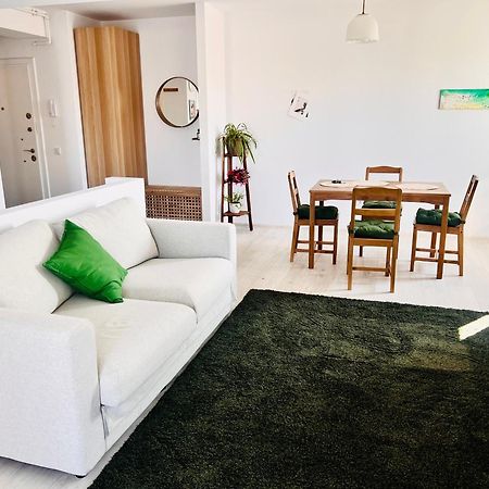 Airport Gardens Loft Daire Otopeni Dış mekan fotoğraf