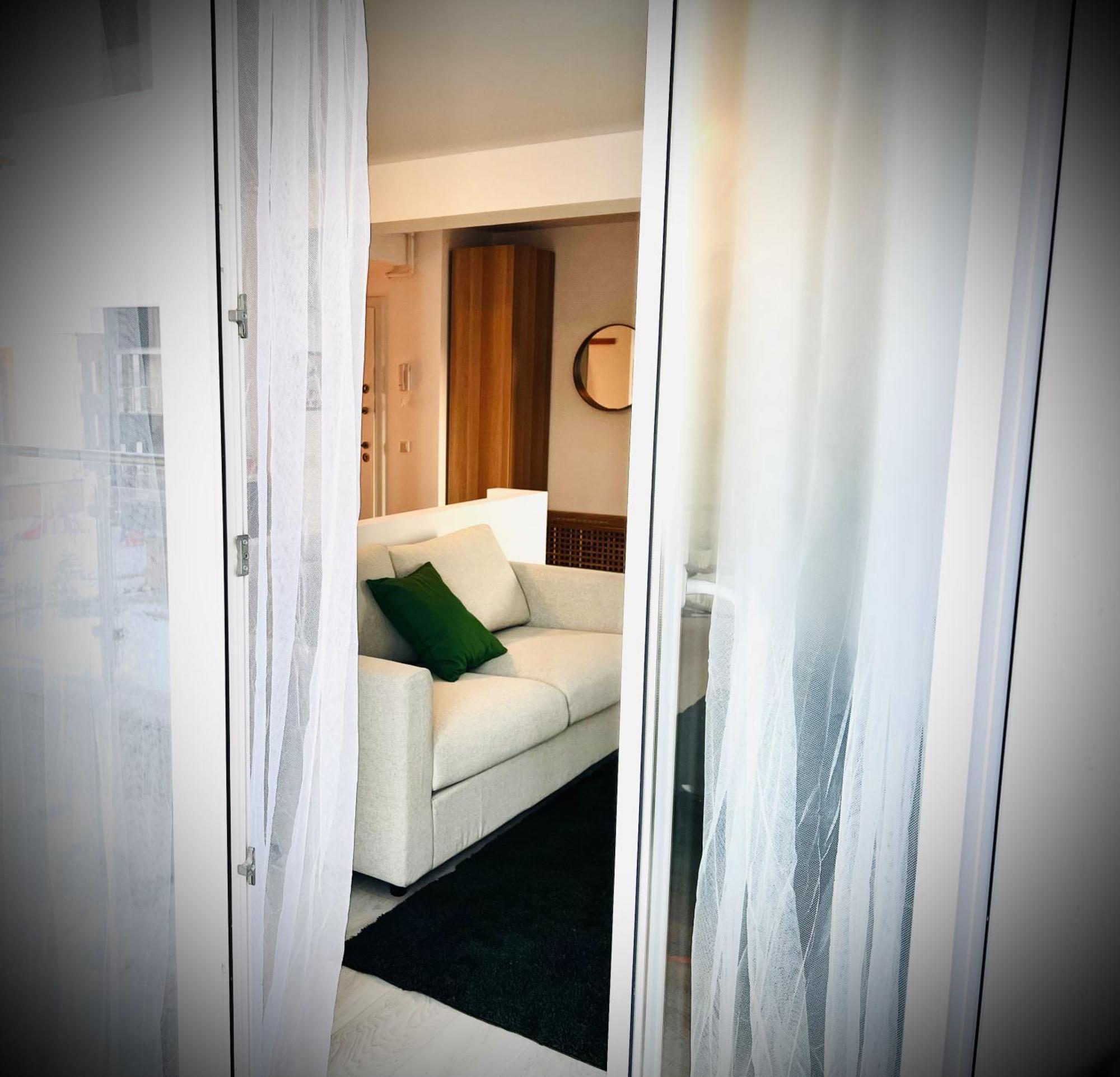 Airport Gardens Loft Daire Otopeni Dış mekan fotoğraf
